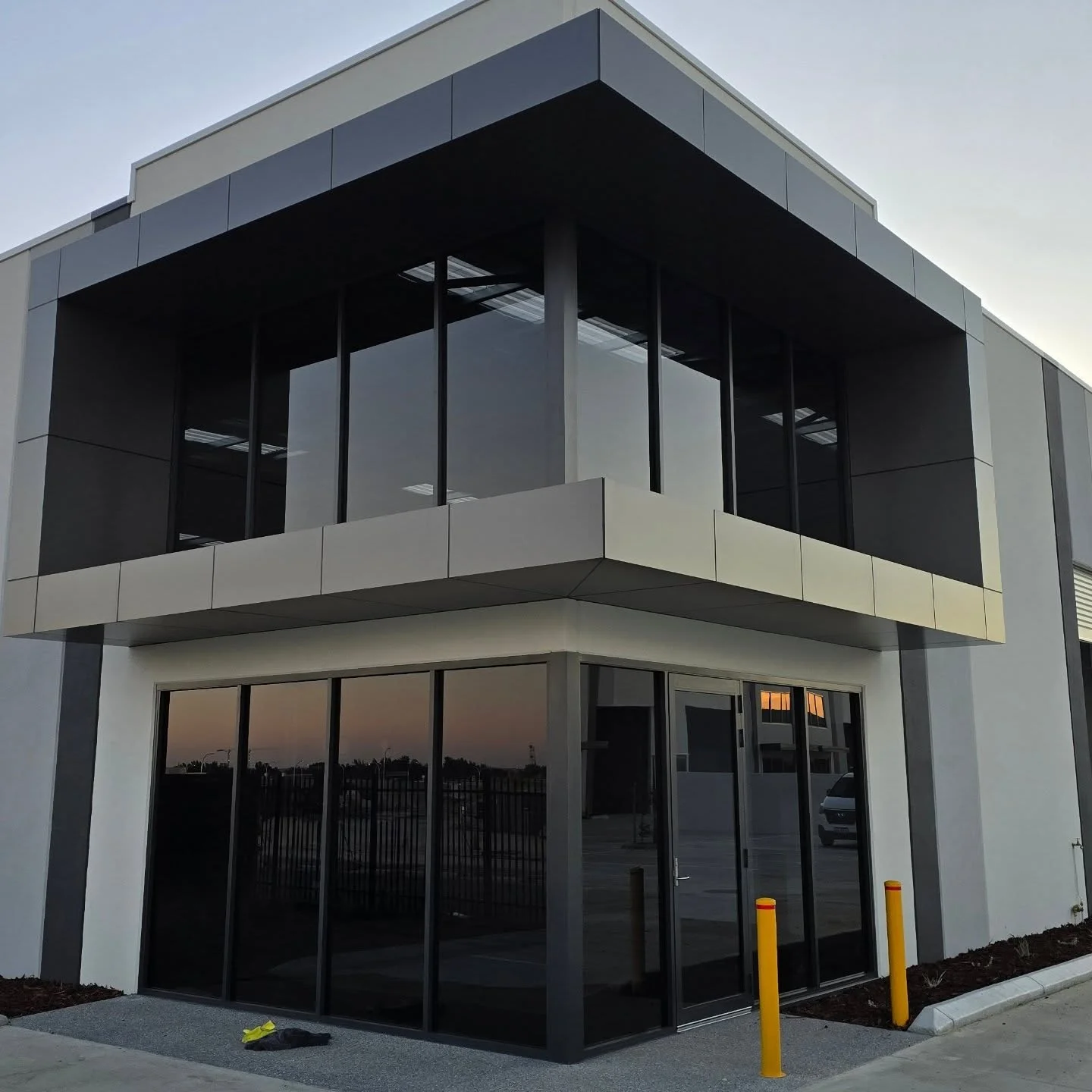 Showroom fitout